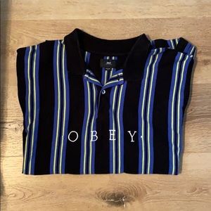 Obey button up